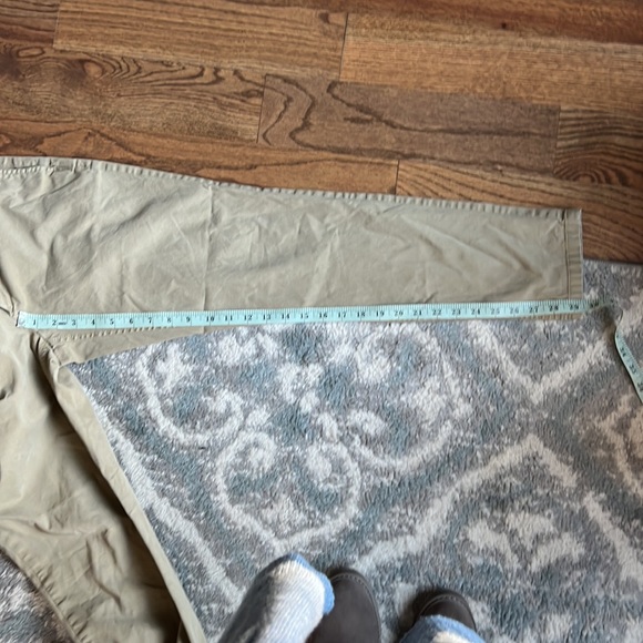 Banana Republic Fulton Chino’s 31w - Picture 7 of 7